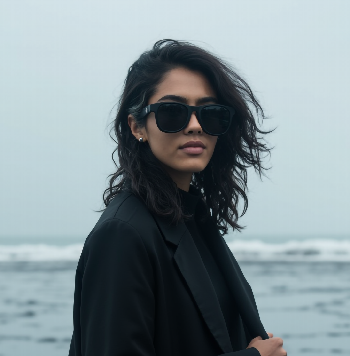 SUNGLASSES - WAYFARERS